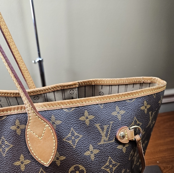 Authentic Louis Vuitton Neverfull Gm Large Shoulder Tote Bag - Picture 7 of 15
